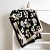 Nuevo Chal de Imitación Cachemir Estilo Retro Británico con Borlas Estampado de Leopardo Versátil Bufanda Cálida Bufanda Cálida Engrosada de Otoño e Invierno