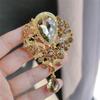 Transfronteiriço Europa e Estados Unidos nova moda estilo retro broche de cristal liga incrustada strass pino cor pingente corpete roupas