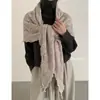 Bufanda chal triangular de mezcla de lana al por mayor transfronterizo para mujer, otoño e invierno, cálido y versátil, se puede usar como chal o bufanda tejida