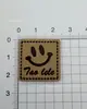 Patches de Tecido com Marca Registrada Impressa Transfronteiriça Patches DIY para Sapatos e Chapéus Acessórios para Bolsas de Roupa Etiquetas de Couro com Letras em Inglês Fabricante Atacado