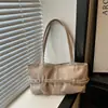Bolsa de Axila Estilo Coreano Design de Nicho 2026 Outono Nova Chegada Grande Capacidade para o Dia a Dia Bolsa Tote Estilosa Bolsa de Ombro para Mulheres