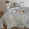 Conjunto fofo e simples de colcha acolchoada de algodão tricotado com babados florais pequenos estilo coreano, conjunto de quatro peças para primavera e outono, colcha de verão, colcha refrescante de verão