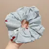 Colección de Ofertas de Remate para Pinzas de Cabello Ligas para el Cabello Intestino Grueso Pinzas de Garra Diademas Pasadores Pinzas de Plátano Tiburón Puesto Callejero de Yiwu Artículos Pequeños