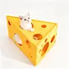 Cama Gato Feltro Queijo Triângulo, Cama Túnel de Brinquedo Poroso, Cama Modular Destacável para Todas as Estações, Tamanho: 60cm de Comprimento, 40cm de Largura, 30cm de Altura