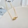 Collar Minimalista con Nudo de Corazón Dulce Diseño Versátil Cadena para Clavícula de Acero de Titanio Colgante para Mujer