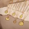Nuevo Collar Totem Geométrico de Amazon para Hombres y Mujeres Colgante de Sol y Luna en Relieve Personalizado Collar de Moneda Chapado en Oro de 18K