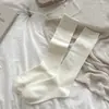 Nueva Colección Otoño/Invierno 2026: Calcetines hasta la rodilla estilo universitario, Algodón, Color liso, Sin costuras, Versátiles, Adelgazantes, y Calcetines hasta el tobillo para mujer, Al por mayor