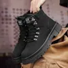 Botas Masculinas 2025 Nova Outono e Inverno Roupa de Trabalho Esportiva Casual Cano Alto Sapatos Masculinos Estilo Britânico Motocicleta Couro Macio Sapatos Masculinos