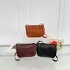 Bolsas Retrô de Nicho Outono 2026 Nova Bolsa de Ombro de Nicho de Alta Qualidade Bolsa Transversal Bolsa de Axila Elegante e com Temperamento