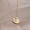 Collar de acero de titanio en tono dorado para mujer, no se decolora, lujo ligero, nicho, joyería de cadena para la clavícula, de alta gama, versátil, a la moda y para el temperamento