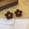 Brincos de Veludo Vermelho Ancola com Laço e Pérolas Agulha de Prata Outono e Inverno Brincos de Corrente Rosa Retrô Francês