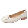 Zapatos de Mujer con Tacón Grueso Estilo Francés 2025 Primavera y Otoño Nuevos Versátiles de Punta Cuadrada Zapatos Tipo Mamá Tacón Medio Zapatos Profesionales de Trabajo con Suelas Suaves