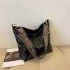 Bolso de hombro tejido tipo cubo para mujer, moderno, sencillo, informal, de gran capacidad, para el invierno de 2023