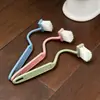 Escova de Vaso Sanitário para Banheiro com Cabo Longo para Limpeza de Cantos, Escova Plástica em Formato de V para Limpeza do Interior da Bacia do Vaso Sanitário