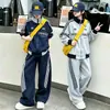 Conjunto Esportivo para Meninas (Kids Grandes) Estilo Primavera/Outono 2026 Novo Estilo Moda para Alunos do Ensino Médio Menina de Outono Roupas de Outono Conjunto Casual de Duas Peças