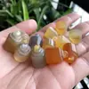 Pingente de selo de ágata natural pingente pequeno DIY gota pequena calcedônia cinza emblema redondo peso acessórios para pulseira atacado