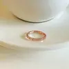 Anel Minimalista de Luxo em Favo de Mel Fino para Mulheres, Design de Nicho Cravejado com Diamantes, Uso Diário no Deslocamento, Temperamento Suave, Anel Aberto