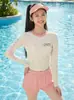 Traje de Baño Nuevo Estilo Lindo de Manga Larga con Shorts Divididos para Niñas, Niños Medianos y Grandes, Conjunto de Traje de Baño Infantil de Manga Larga Protector Solar