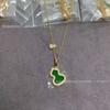 Collar Kirin Calabaza Roja para Mujer Oro Rosa 18K Esmeralda Verde Diseño Nicho Diamante Cadena Calabaza Doble Mujer