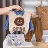 Conjunto de Roupa de Bebê Estiloso para Outono 2025, Roupa Infantil da Moda com Suéter de Letras Grande Face Sorridente Conjunto de Três Peças