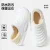 Chinelos de algodão impermeáveis com fechamento atrás para homens, novo estilo inverno 2026, sola grossa antiderrapante, calçado doméstico, sapatos de algodão quentes com veludo, femininos, podem ser usados fora