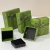 Nueva caja de joyería verde retro de lujo ligero caja de regalo para lápiz labial caja de regalo avanzada caja vacía caja para pulsera anillo pendientes
