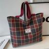Bolso de Lona para Estudiante de Secundaria Estilo Nuevo 2026 para el Día a Día Gran Capacidad Bolso de Hombro para Clase Bolso Tote de Mano Retro a la Moda para Mujeres