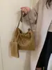 Bolso Cubo de Gamuza Vintage con Cadena para Hombro/Axila de Gran Capacidad para Mujer 2025 Otoño/Invierno Nuevo Bolso Cruzado para Madre e Hija