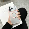 Adecuado para iPhone 18 Pro Max, funda de teléfono con soporte magnético plateado mate, funda protectora anti-caídas de cobertura total Apple 17