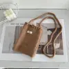 Bolso para Otoño e Invierno, Bolso Pequeño Cuadrado Cruzado para Mujer, Bolso para Teléfono de Crochet Estilo Coreano, Color Caramelo, Conveniente, Hilo Hecho a Mano, Versátil