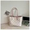 Bolso de Mano de Lunares Nuevo 2026 para Mujer, Bolso de Hombro de Gran Capacidad para Viajes Diarios, de Aspecto Elegante, con Estilo y de Moda para el Trabajo
