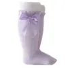 Meias Novas de Verão e Primavera com Renda Vazada para Bebês, Meia até o Joelho com Laço, Meias de Princesa, Meias Vermelhas para o Primeiro Aniversário Infantil