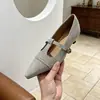 Couro macio não cansa os pés bico fino salto grosso sapatos femininos 26 outono versátil para o trabalho estilo retrô tira única vazado Mary Jane salto alto
