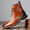 Novos Sapatos Masculinos de Couro Estilo Britânico Gentleman Cano Médio-Alto Botas de Cano Curto Casuais de Negócios Moda Retrô Botas de Bico Fino