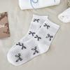 Calcetines de Algodón Puro Estilo Ballet Calcetines con Lazo de Encaje Calcetines de Media Pantorrilla para Mujer Calcetines de Felpa Boca de Burbuja Otoño e Invierno Estilo Preppy