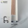 Líneas de Marco de Fotos con Grano de Madera de Aleación de Aluminio Envueltas de Fábrica de Foshan con Chapa de Madera Maciza Roble Blanco Marco de Fotos para Pósters Publicitarios
