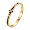 Pulsera Impermeable de Acero Inoxidable Chapado en Oro Real, Pulsera Vintage de Acero de Titanio Ecológico con Circonita, Patrón de la Gran Muralla, Sin Decoloración