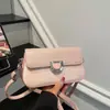 Moda transfronteiriça nova bolsa quadrada pequena retrô de alta qualidade para mulheres, bolsa de ombro simples e texturizada, bolsa de ombro e transversal para o dia a dia