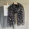 Bufanda de Seda de Bali para Mujer, Nueva Bufanda Fina de Seda con Patrón de Cebra, Pañuelo para la Cabeza, Bufanda para Fotografía de Viajes, Estampado de Leopardo