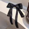 Presilha de Cabelo Elegante Minimalista Preta com Laço para Mulheres, Acessório de Cabelo Estiloso e Sofisticado para Meio Preso com Presilha de Mola para a Parte de Trás da Cabeça