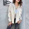 Chaqueta Nueva de Mujer Cruzada Europea y Americana Primavera y Otoño 2025 Casual de Pana con Capucha Bolsillo Cremallera Chaqueta Sin