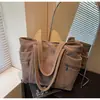 Bolsa de Terciopelo Transfronteriza para Mujer Otoño e Invierno 2026 Nuevo Bolso de Mano Versátil de Gran Capacidad Bolso Tote para Estudiante Hombro Viajero