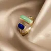 Anel Largo Vintage de Diamante Usado Estilo Palácio Retrô Anel para Dedo Indicador Luxo Acessível Joias de Alto Padrão Atacado para Mulheres
