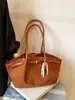 Bolsas Retro Transfronterizas Bolsas Tote Coreanas de Nicho para Mujer Transfronterizas Nuevas Simples Casuales para el Trabajo Bolsas de Hombro de Gran Capacidad