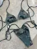 Biquíni Camuflado com Tiras de Strass Estilo Hot Girl Europeu e Americano, Maiô Vintage de Duas Peças com Bojo Triângulo Estilo Americano Atacado