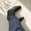 Botas de cano médio com bico quadrado, que aumentam a altura, minimalistas e da moda para mulheres, nova moda outono e inverno 2026, botas curtas versáteis