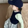 Novo conjunto infantil de primavera e outono: Top estiloso, estilo coreano, conjunto de duas peças com estampa de estrelas e calça longa de corte solto, um conjunto de três peças