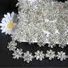 Venta al por mayor Color Ojo de Caballo Gota de Agua Flor Cadena de Diamantes Flor de Pedrería de Vidrio Cadena de Flores Cinturón de Ropa Joyería de Diamantes Accesorios de Diamantes para Bolsos de Zapatos