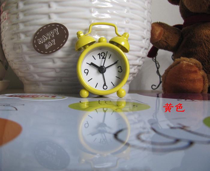 4厘米迷你型金属小闹钟
