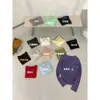 MZI STUDIO Estilo Suave de Principios de Otoño Estampado de Letras Versátil Adelgazante Agradable al Tacto Cuello Redondo Manga Larga Camiseta para Mujer A10286